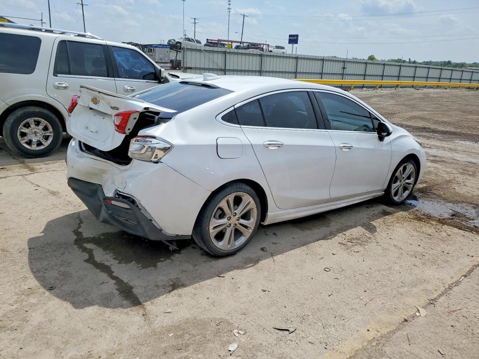 Продажа на аукционе авто 2017 Chevrolet Cruze, vin: 1G1BF5SMXH7121649, номер лота: 51132356