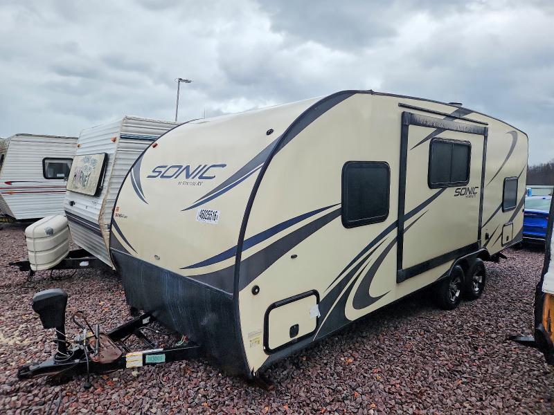 46025516 :رقم المزاد ، 4EZT22229J4105064 vin ، 2018 Kz-rv Sonic مزاد بيع