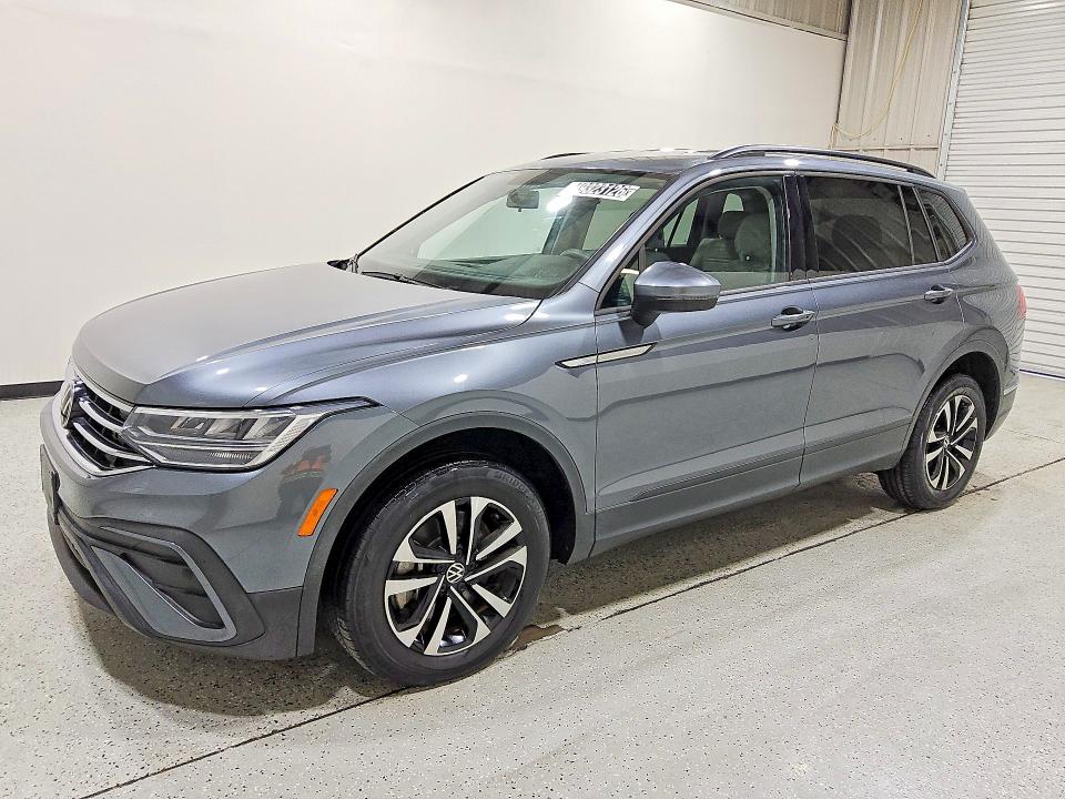 Продажа на аукционе авто 2022 Volkswagen Tiguan, vin: 3VV1B7AX4NM006408, номер лота: 49323126
