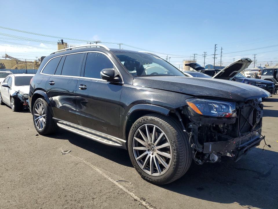 51091976 :رقم المزاد ، 4JGFF5KE2NA721545 vin ، 2022 Mercedes-benz Gls مزاد بيع