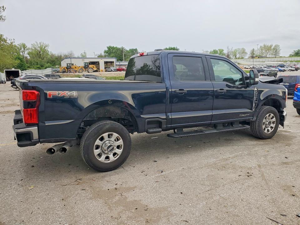 Продаж на аукціоні авто 2023 Ford F350, vin: 1FT8W3BT0PEC05065, номер лоту: 49916116
