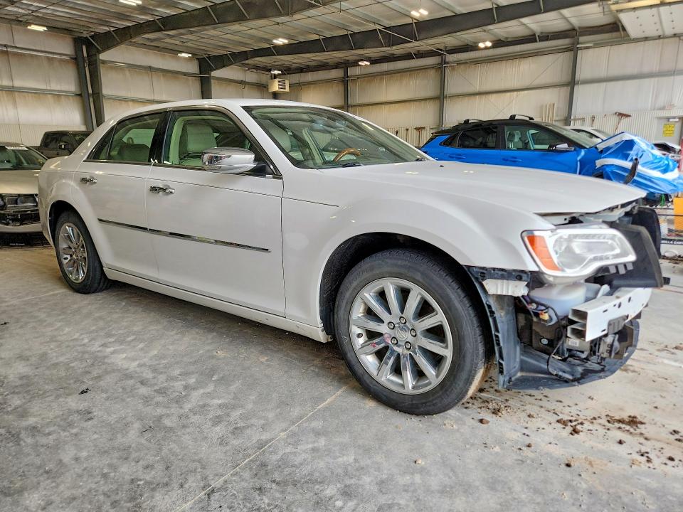 2011 Chrysler 300 მანქანა იყიდება აუქციონზე, vin: 2C3CA5CG3BH528229, აუქციონის ნომერი: 51193466