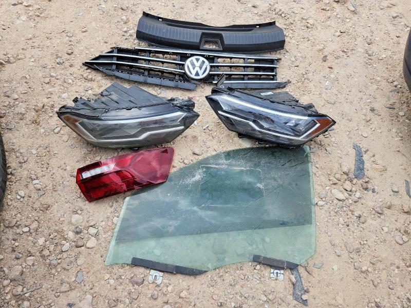50328966 :رقم المزاد ، 3VWC57BU4MM021733 vin ، 2021 Volkswagen Jetta مزاد بيع