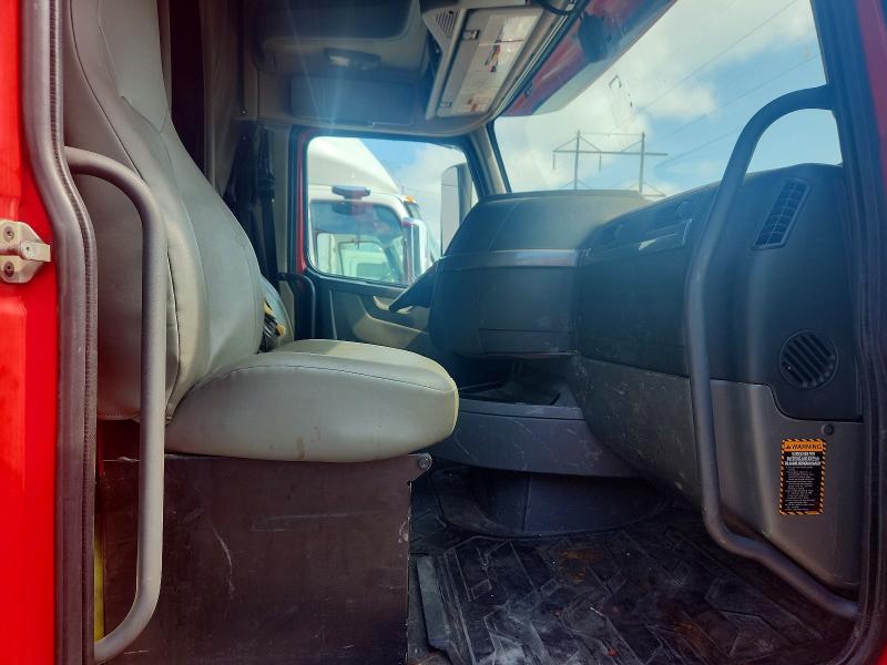 2019 Volvo Vnl მანქანა იყიდება აუქციონზე, vin: 4V4NC9EH9KN899323, აუქციონის ნომერი: 49282466