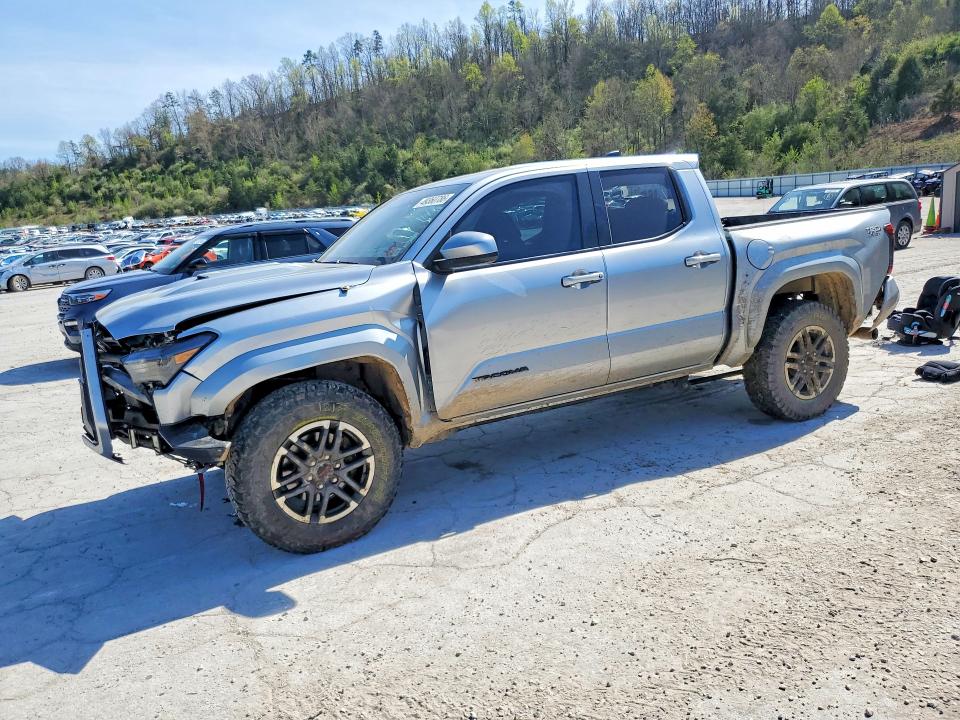 49360786 :رقم المزاد ، 3TYLB5JNXRT047422 vin ، 2024 Toyota Tacoma مزاد بيع