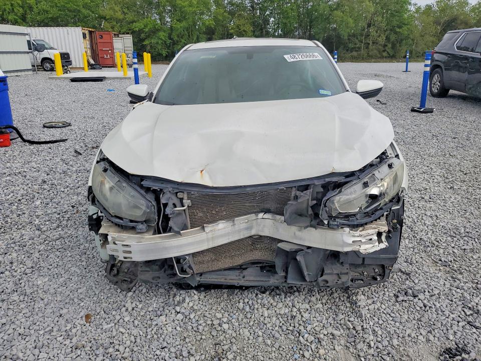 Продажа на аукционе авто 2018 Honda Civic, vin: 2HGFC4B08JH304049, номер лота: 48726666