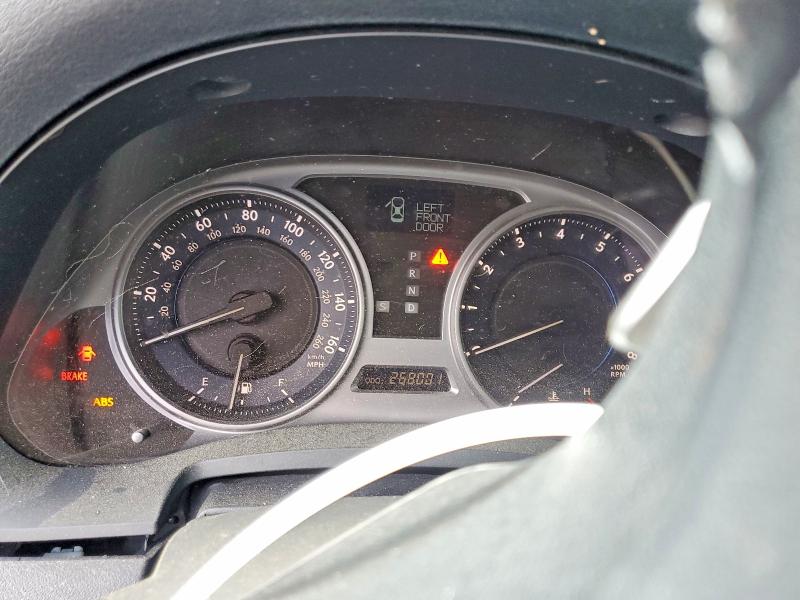51129306 :رقم المزاد ، JTHCF5C20A5042256 vin ، 2010 Lexus Is مزاد بيع