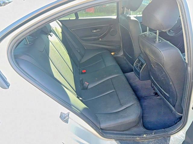 51367386 :رقم المزاد ، WBA3C3G58FNT52372 vin ، 2015 Bmw 320 مزاد بيع
