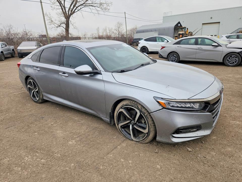 49432206 :رقم المزاد ، 1HGCV1F3XJA809654 vin ، 2018 Honda Accord مزاد بيع