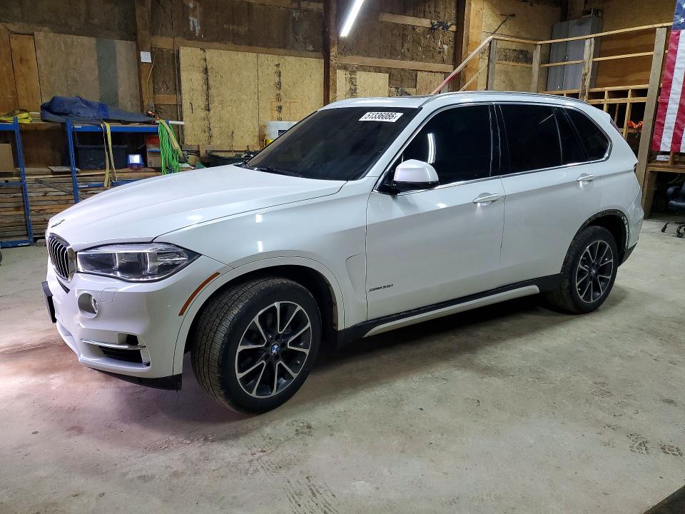 51336086 :رقم المزاد ، 5UXKR0C30H0V71549 vin ، 2017 Bmw X5 مزاد بيع
