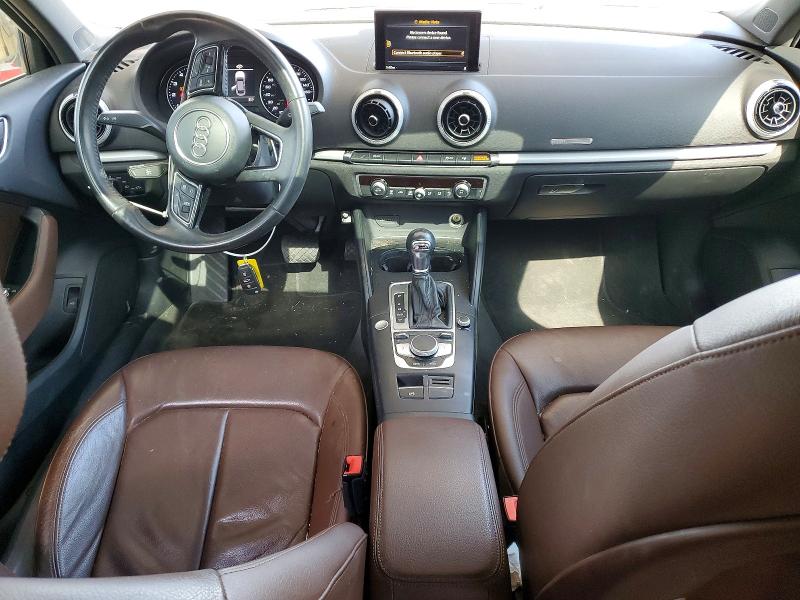 Продаж на аукціоні авто 2017 Audi A3, vin: WAUAUGFF2H1033808, номер лоту: 52128386