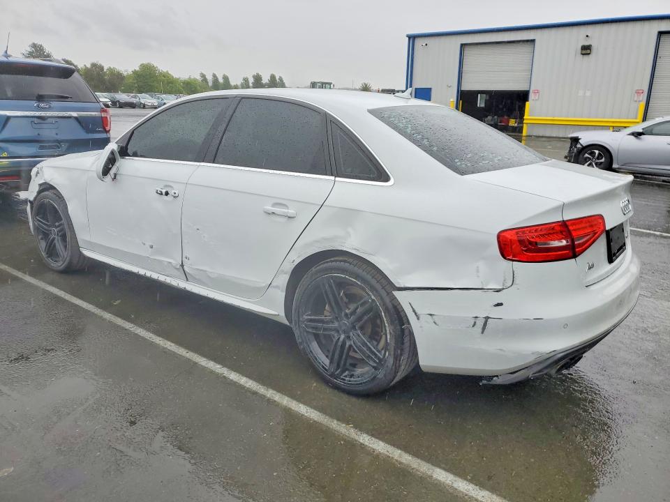 Продаж на аукціоні авто 2015 Audi A4, vin: WAUFFAFL2FN009372, номер лоту: 50754046