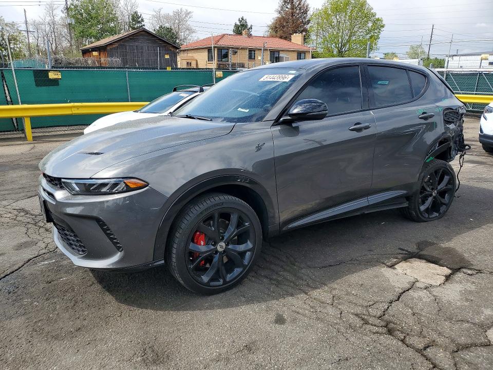 2024 Dodge Hornet მანქანა იყიდება აუქციონზე, vin: ZACPDFDW3R3A14767, აუქციონის ნომერი: 51443996