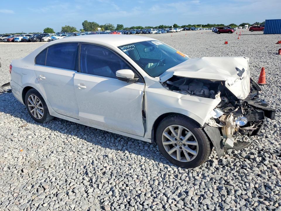 49882116 :رقم المزاد ، 3VWDX7AJ8DM443610 vin ، 2013 Volkswagen Jetta مزاد بيع
