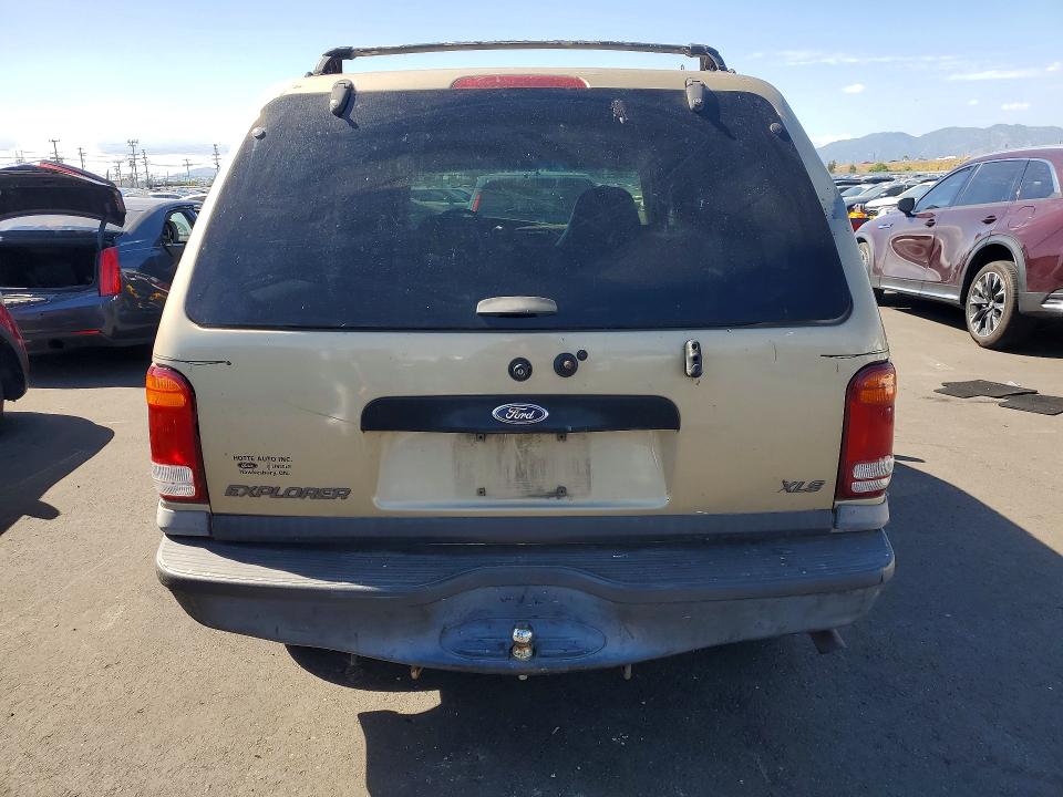 Продаж на аукціоні авто 2000 Ford Explorer, vin: 1FMZU72E0YZC07133, номер лоту: 51347906
