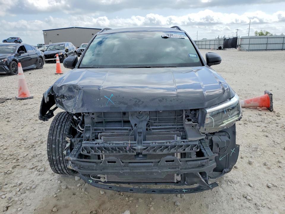 49704216 :رقم المزاد ، 3VV5X7B29RM108203 vin ، 2024 Volkswagen Taos مزاد بيع