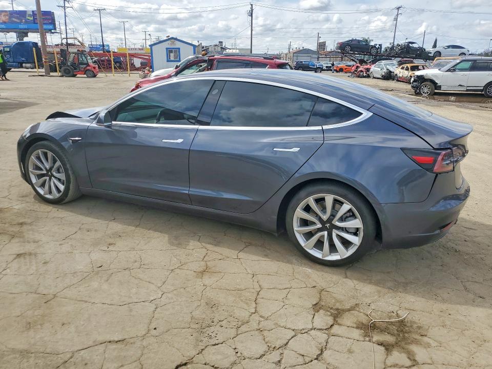 2018 Tesla Model 3 მანქანა იყიდება აუქციონზე, vin: 5YJ3E1EB7JF185262, აუქციონის ნომერი: 47702326
