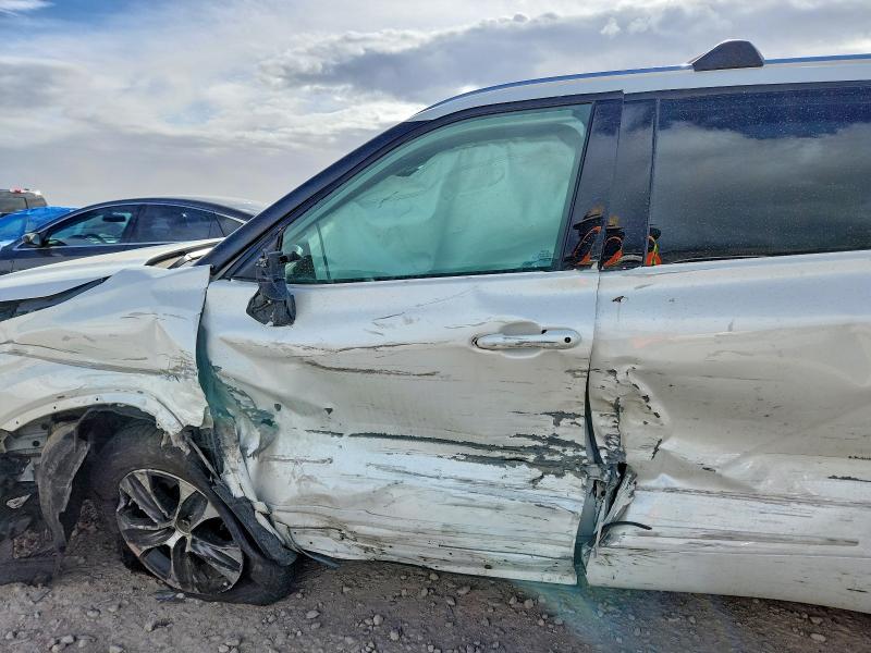 Aukcja sprzedaży 2021 Toyota Highlander, vin: 5TDHZRBH6MS530458, numer aukcji: 50675516