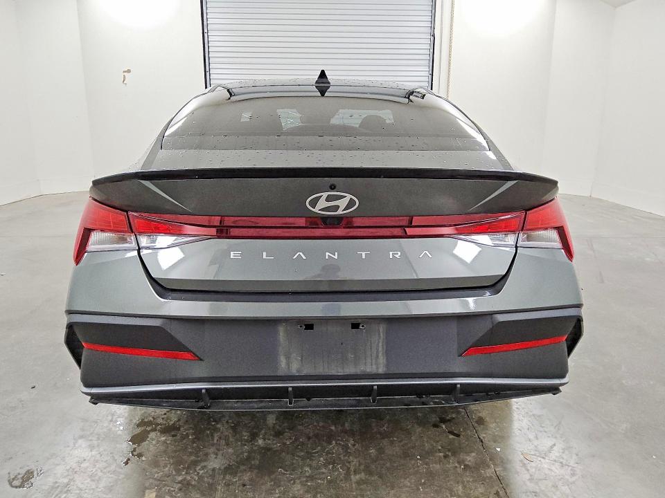 2026 Hyundai Elantra მანქანა იყიდება აუქციონზე, vin: KMHLM4DG1TU097802, აუქციონის ნომერი: 51319886