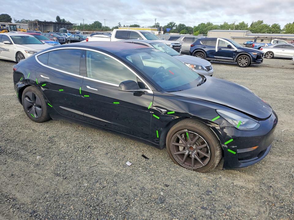 47753656 :رقم المزاد ، 5YJ3E1EA5KF306248 vin ، 2019 Tesla Model 3 مزاد بيع