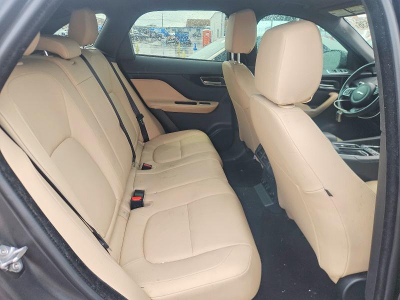 Продажа на аукционе авто 2019 Jaguar F-pace, vin: SADCJ2FXXKA354295, номер лота: 51351536
