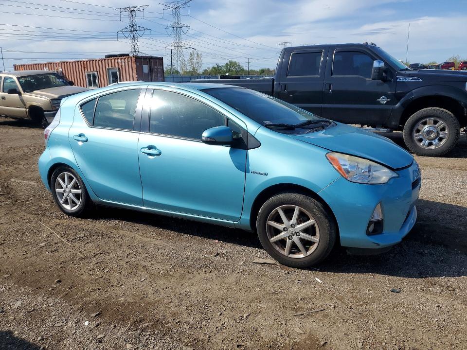 2013 Toyota Prius C მანქანა იყიდება აუქციონზე, vin: JTDKDTB33D1051076, აუქციონის ნომერი: 51489656