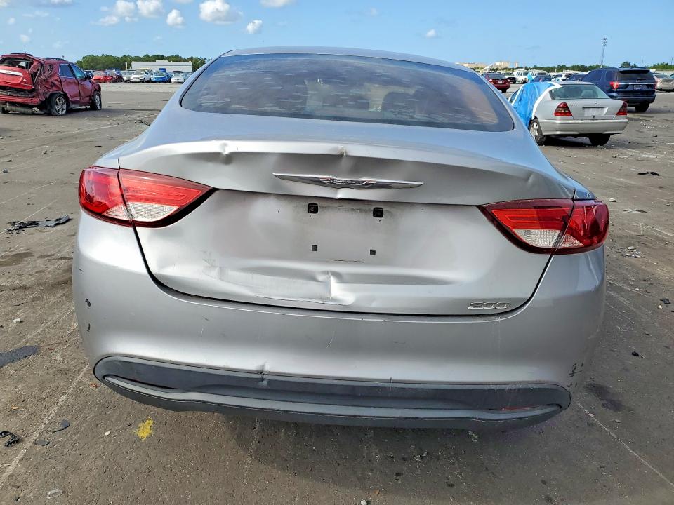 Продаж на аукціоні авто 2016 Chrysler 200, vin: 1C3CCCFB2GN182462, номер лоту: 49252296