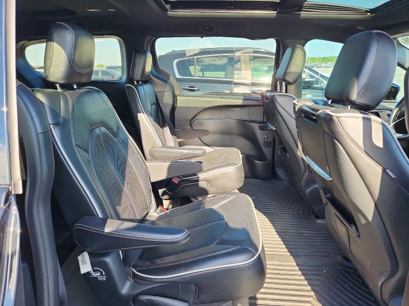 2018 Chrysler Pacifica მანქანა იყიდება აუქციონზე, vin: 2C4RC1GG5JR361870, აუქციონის ნომერი: 49344226
