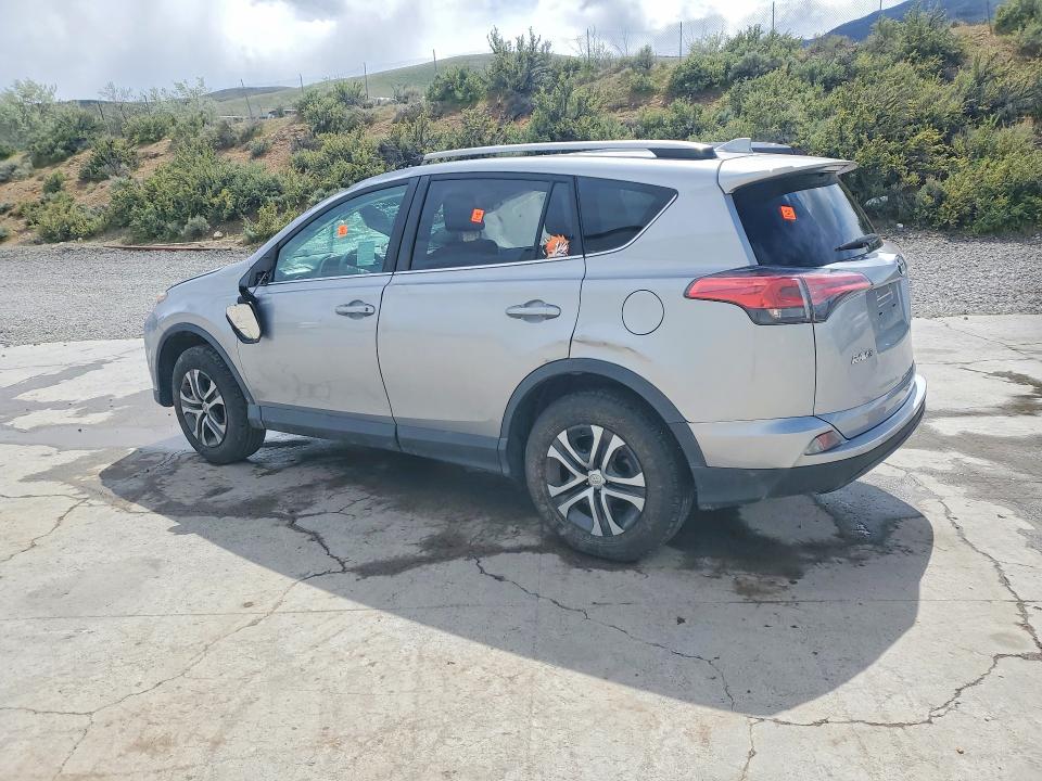 49863086 :رقم المزاد ، 2T3ZFREV9JW450970 vin ، 2018 Toyota Rav4 مزاد بيع