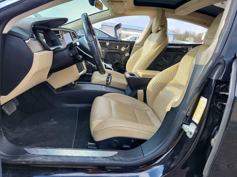 48222176 :رقم المزاد ، 5YJSA1E23HF178648 vin ، 2017 Tesla Model S مزاد بيع
