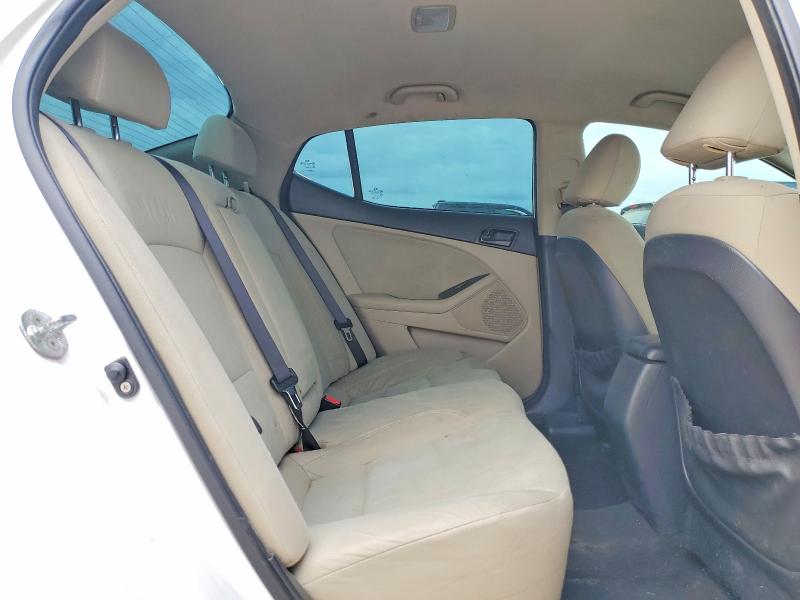 48740996 :رقم المزاد ، KNAGM4A72F5532476 vin ، 2015 Kia Optima مزاد بيع