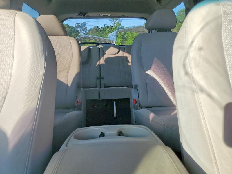 Продаж на аукціоні авто 2018 Kia Sedona, vin: KNDMB5C17J6390526, номер лоту: 48932426