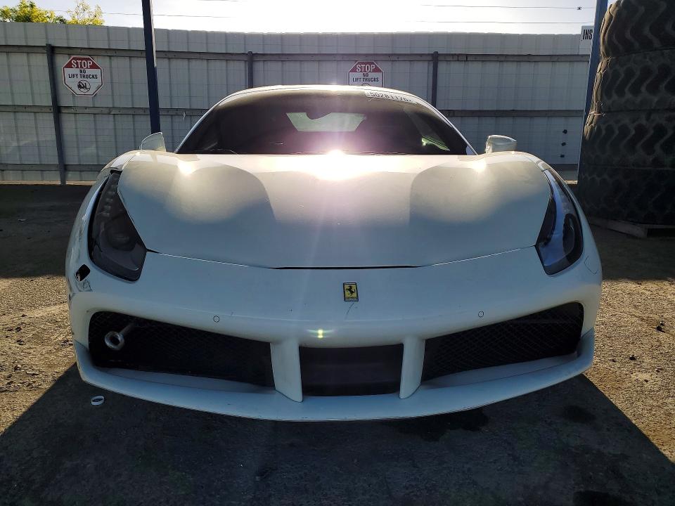 Продажа на аукционе авто 2018 Ferrari 488 Gtb, vin: ZFF79ALA8J0230984, номер лота: 50281176