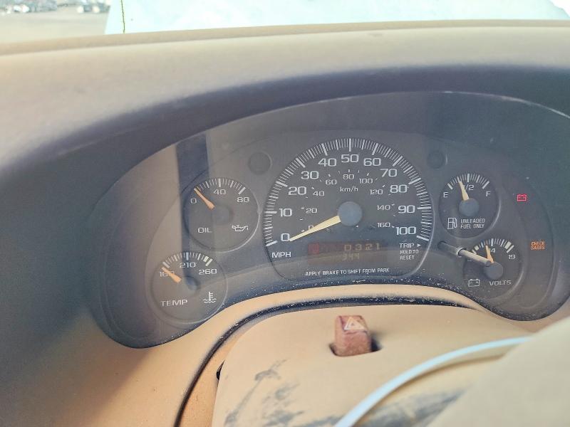48908216 :رقم المزاد ، 1GBHG31R621236442 vin ، 2002 Chev Express G3500 مزاد بيع