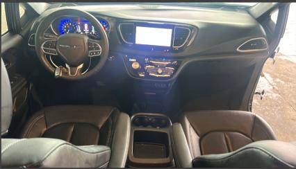 Продаж на аукціоні авто 2025 Chrysler Pacifica, vin: 2C4RC1BG2SR504136, номер лоту: 50672376