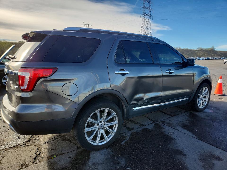 2016 Ford Explorer მანქანა იყიდება აუქციონზე, vin: 1FM5K8F83GGA88163, აუქციონის ნომერი: 49612636