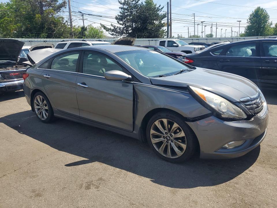 50669166 :رقم المزاد ، 5NPEC4AC3DH635803 vin ، 2013 Hyundai Sonata مزاد بيع