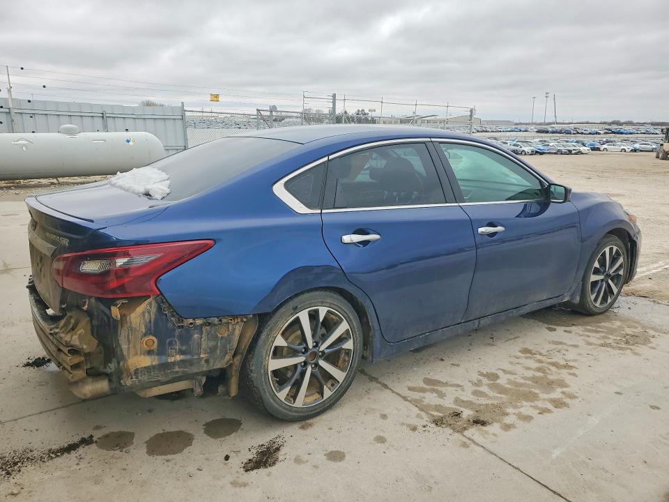 Auction sale of the 2017 Nissan Altima, vin: 1N4AL3AP1HC260092, lot number: 48826046