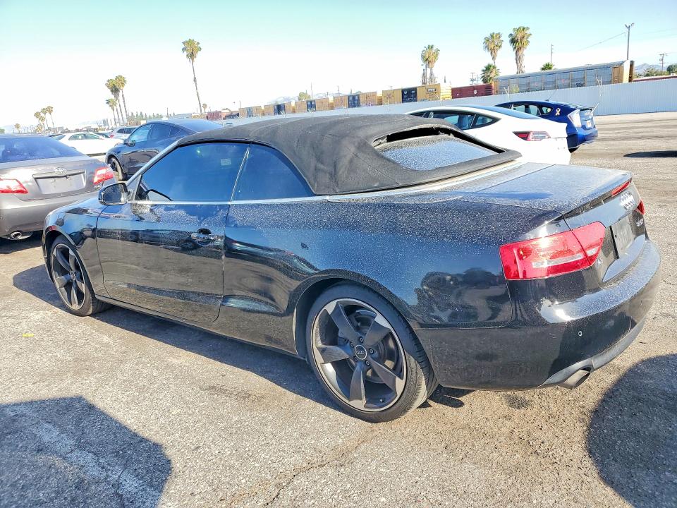 Продаж на аукціоні авто 2011 Audi A5, vin: WAUJFAFH4BN008384, номер лоту: 51682226