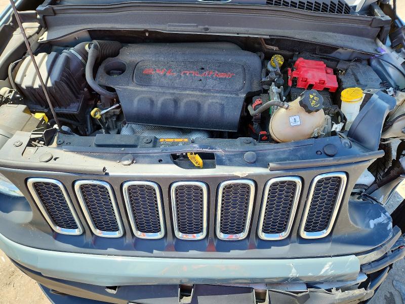 50829236 :رقم المزاد ، ZACCJBAB9JPJ56665 vin ، 2018 Jeep Renegade مزاد بيع