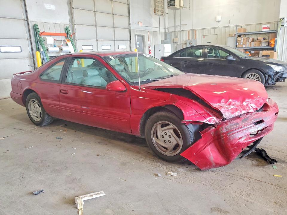 1997 Ford Thunderbird მანქანა იყიდება აუქციონზე, vin: 1FALP62W0VH161542, აუქციონის ნომერი: 49970786