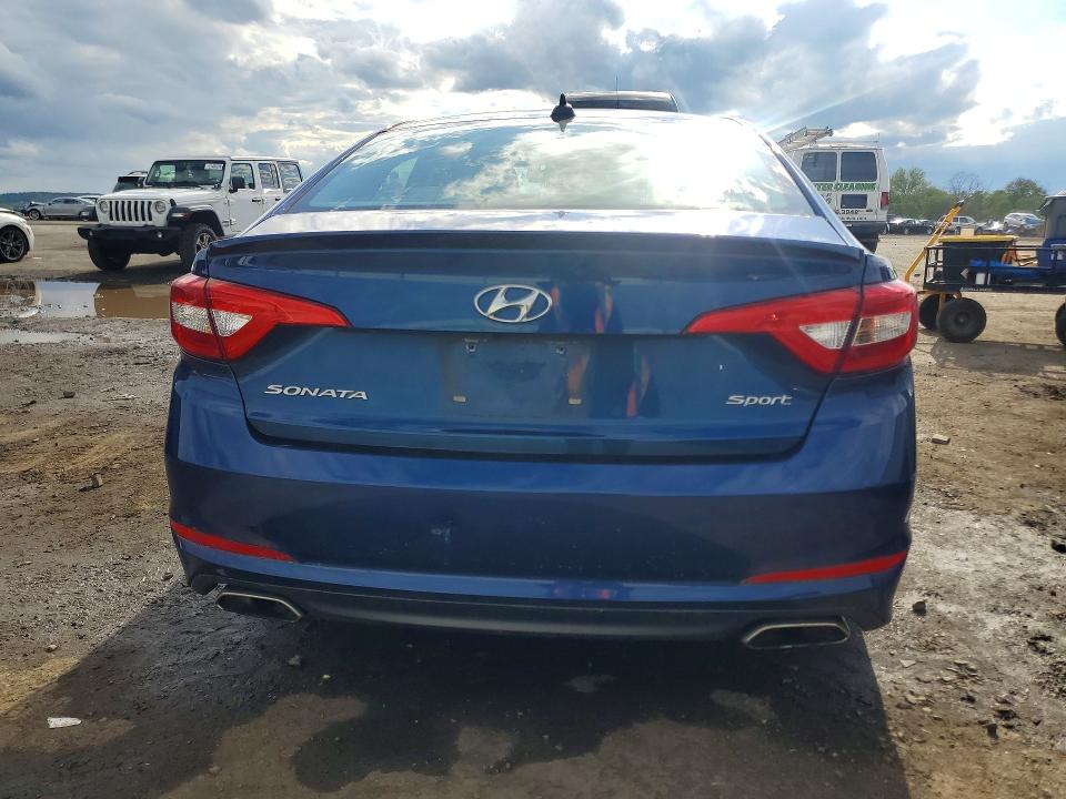 Продажа на аукционе авто 2015 Hyundai Sonata, vin: 5NPE34AFXFH069877, номер лота: 52126666