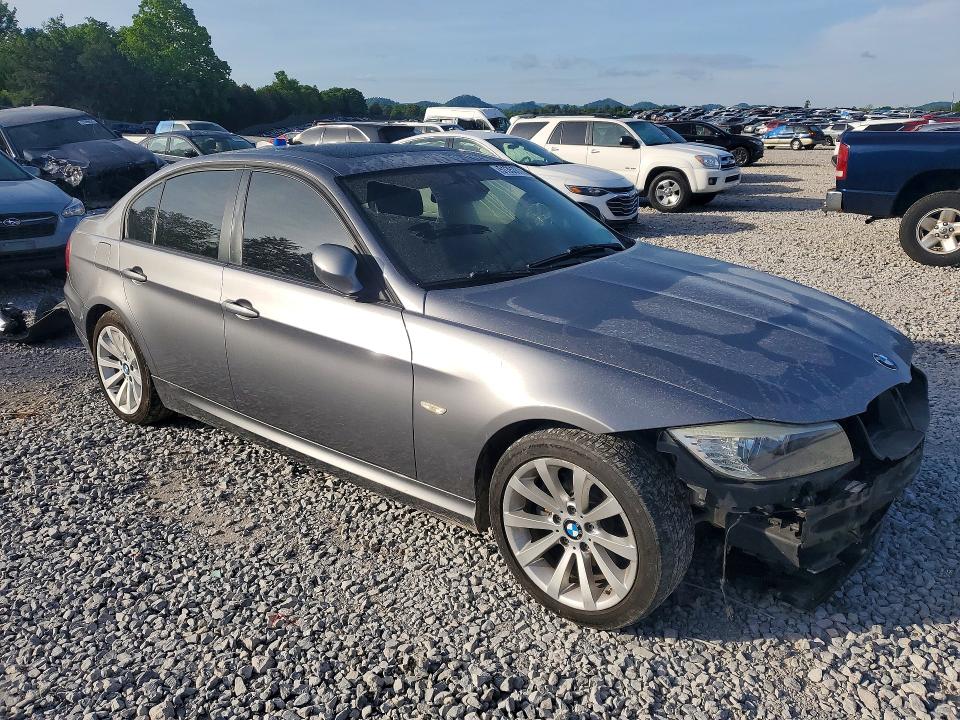 51353876 :رقم المزاد ، WBAPH7G52BNM59048 vin ، 2011 Bmw 328 مزاد بيع