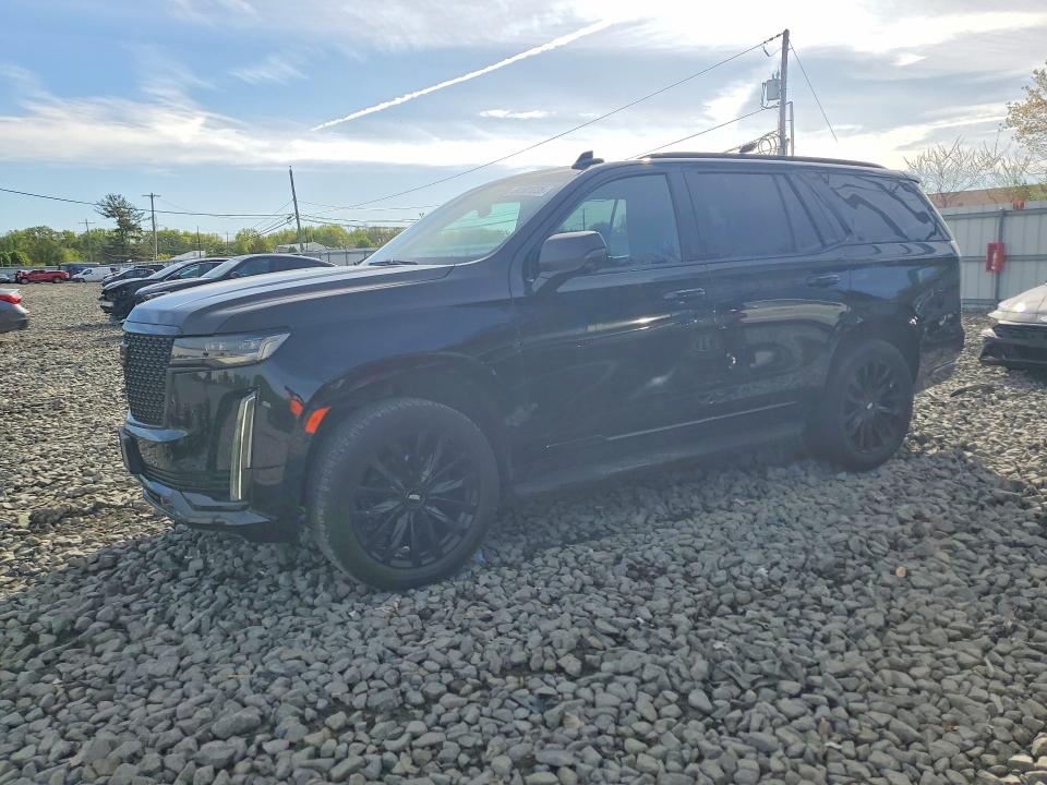 51501036 :رقم المزاد ، 1GYS4AKLXMR325132 vin ، 2021 Cadillac Escalade مزاد بيع