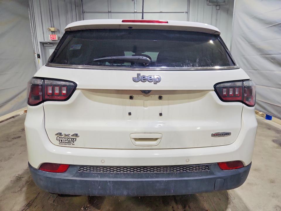 49640436 :رقم المزاد ، 3C4NJDBB3KT637978 vin ، 2019 Jeep Compass مزاد بيع