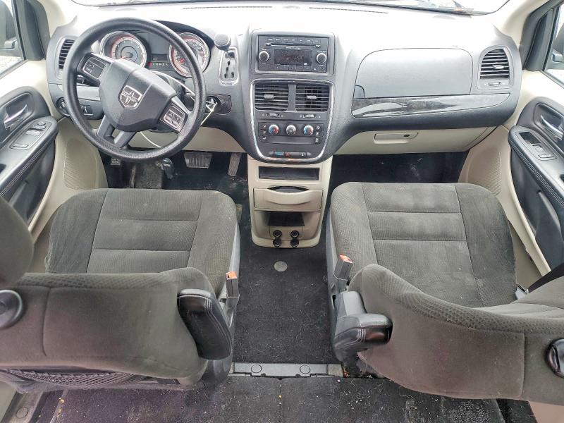 2015 Dodge Grand Caravan მანქანა იყიდება აუქციონზე, vin: 2C4RDGBG2FR685843, აუქციონის ნომერი: 51963516