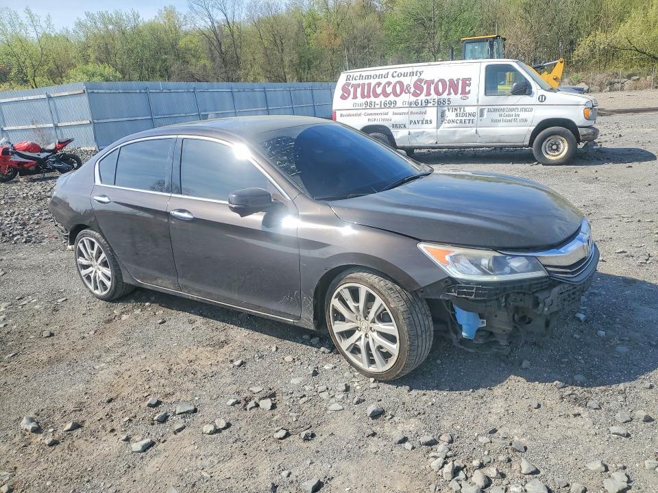 Продаж на аукціоні авто 2017 Honda Accord, vin: 1HGCR3F82HA004155, номер лоту: 50311156