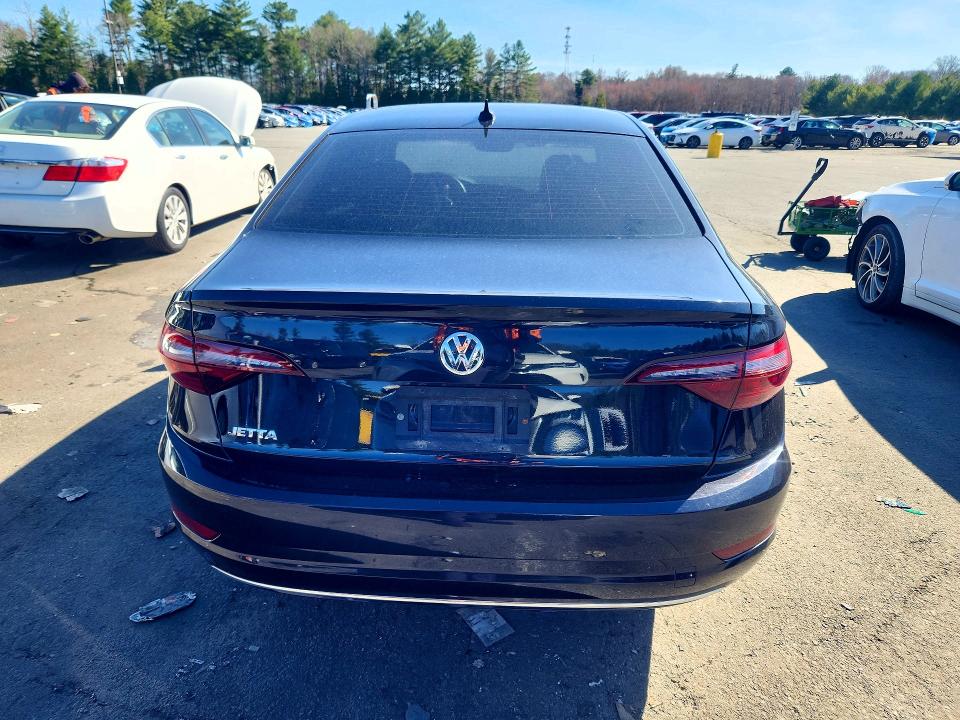 Продажа на аукционе авто 2021 Volkswagen Jetta, vin: 3VWC57BU5MM103003, номер лота: 49313316