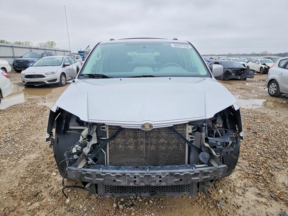 49441736 :رقم المزاد ، 2A4RR5D18AR189169 vin ، 2010 Chrysler Town & Country مزاد بيع