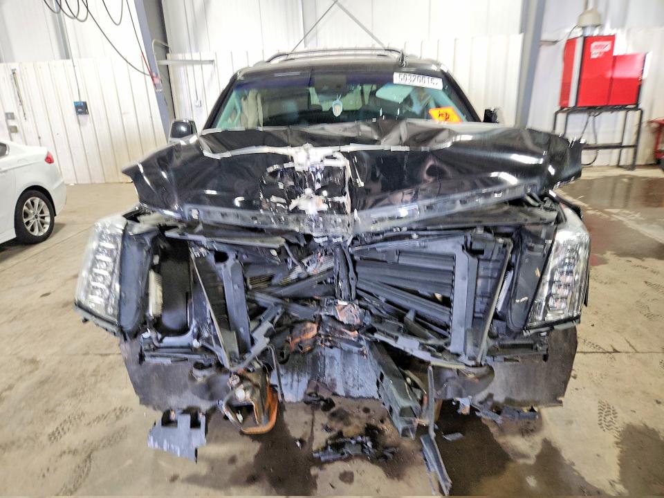 Продажа на аукционе авто 2016 Cadillac Escalade, vin: 1GYS4BKJ1GR150679, номер лота: 50320016